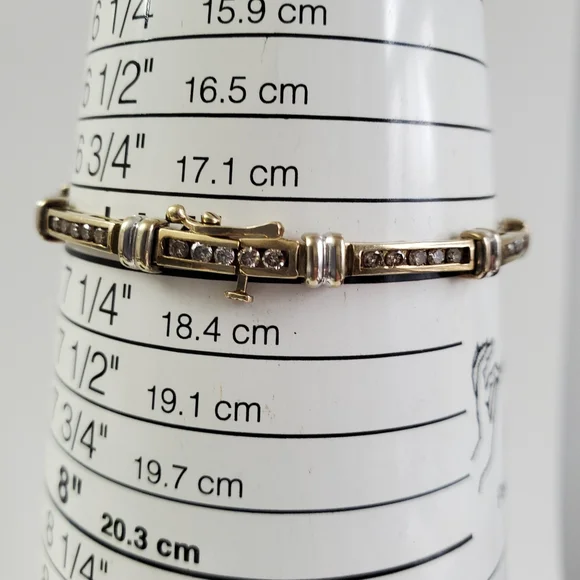 Video / Rare 14K Gold Scintillating Cognac Champagne Diamond Tennis Bracelet - Picture 5 of 8